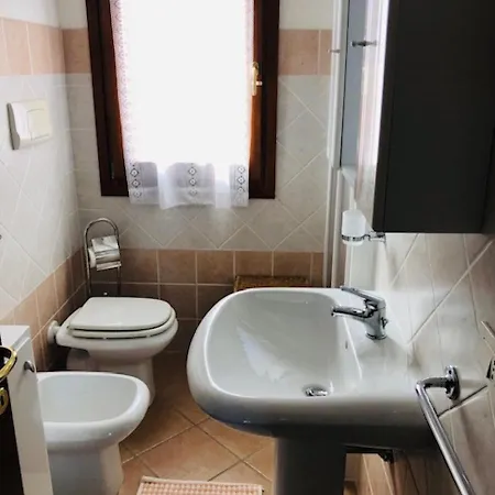 Trilocale Delle Bouganville 아파트 Punta Molara