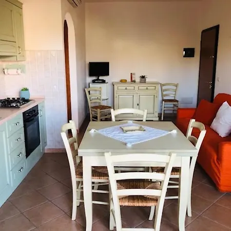 Apartment Trilocale Delle Bouganville Punta Molara